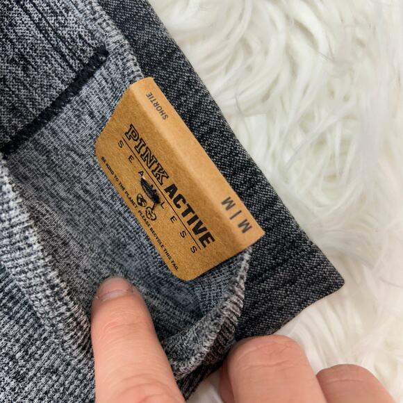 NEW Victoria's Secret PINK Active Gray Seamless Biker Short Shortie Medium - Picture 4 of 4